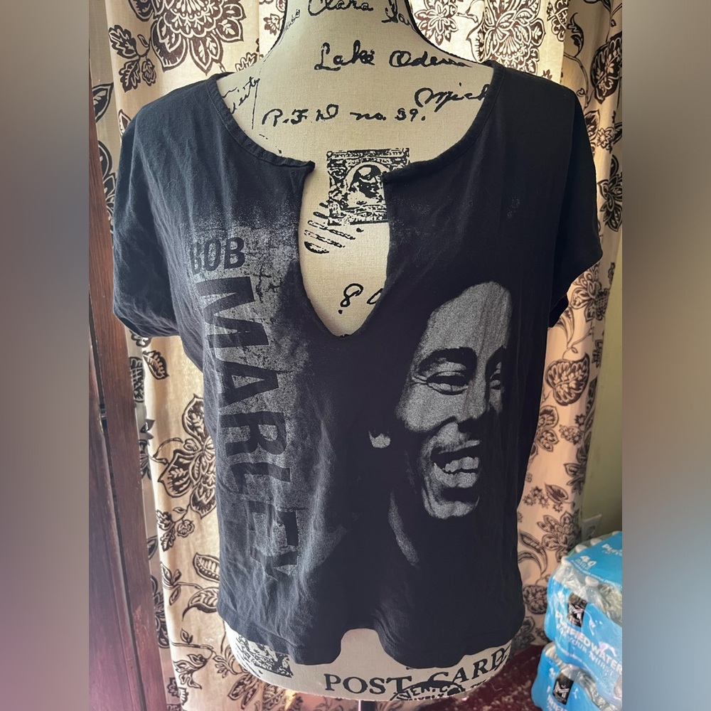 Women’s Bob Marley crop tshirt